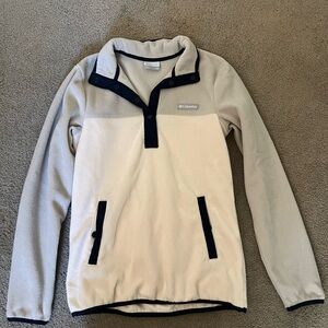 Light gray and cream Columbia jacket